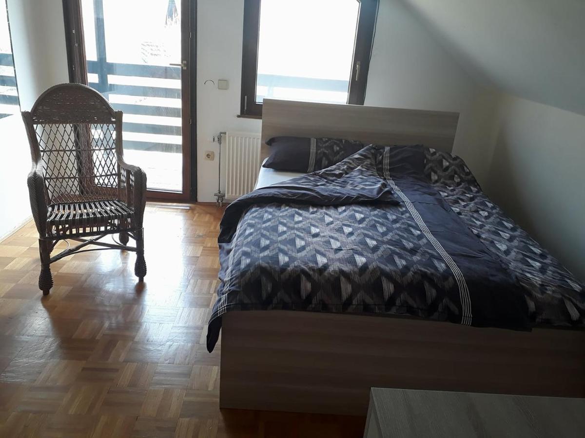 B&B Cerne Polhov Gradec Exterior foto